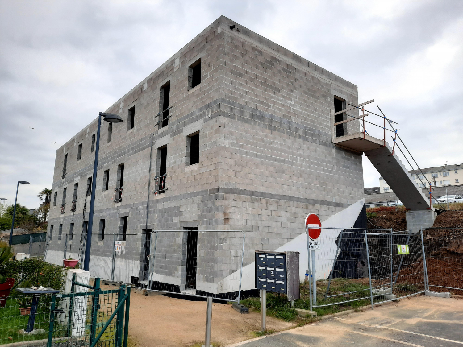 Logement collectif RT2012 en cours de construction à Quimper 29